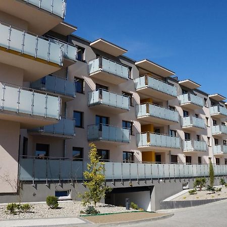 イェレニャ・グーラApartament Osiedle Jelonkaアパートメント エクステリア 写真