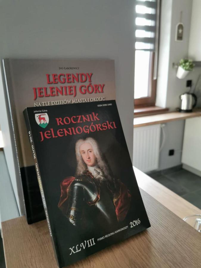 イェレニャ・グーラApartament Osiedle Jelonkaアパートメント エクステリア 写真